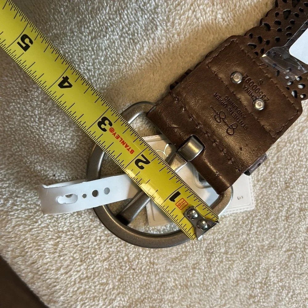 Jessica Simpson women's belt